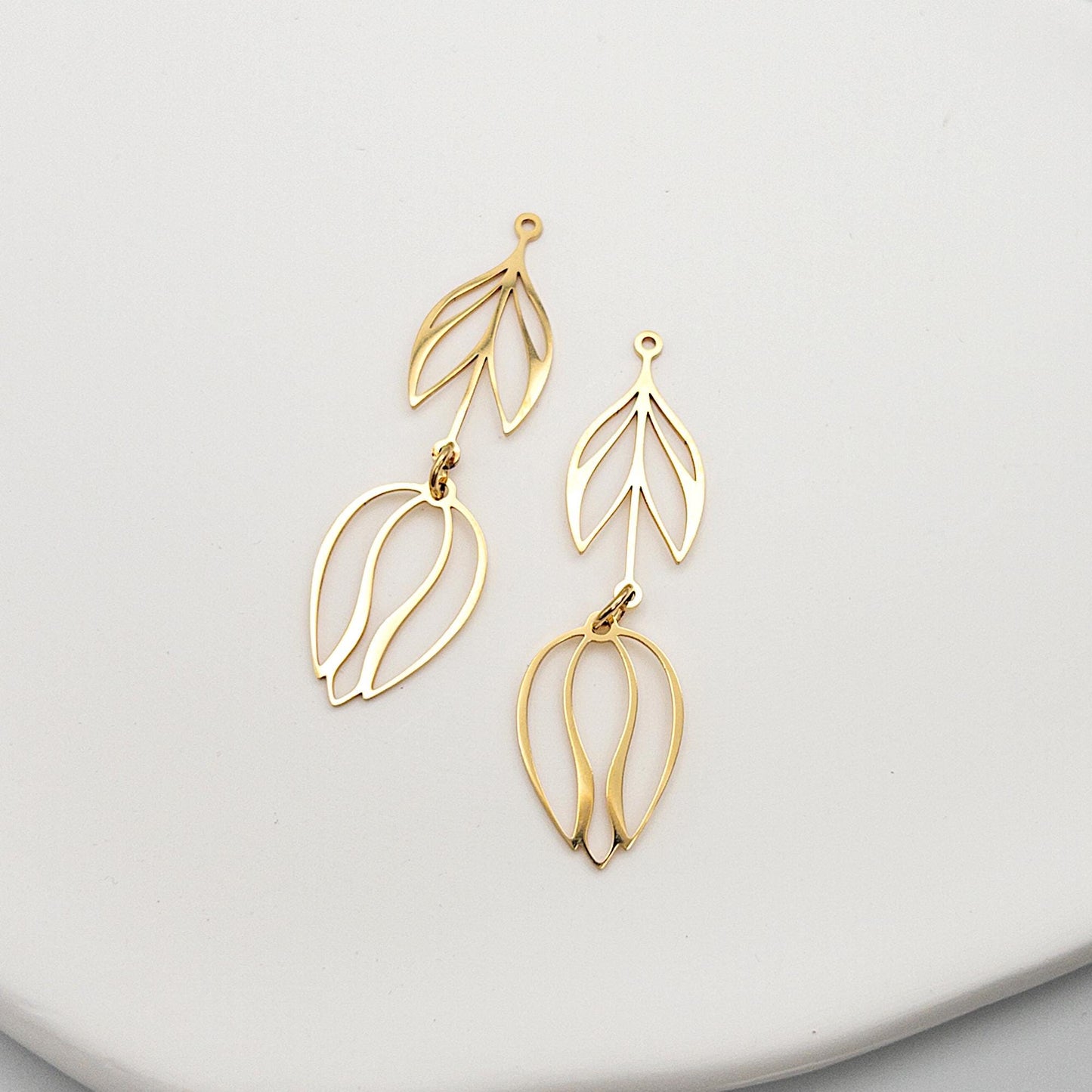 Tulip Flower Pendants, Metal Bezel Frame Settings for UV Resin Jewelry and Clay Jewelry, Floral Resin Jewelry, 316L Steel, PVD Gold Plated